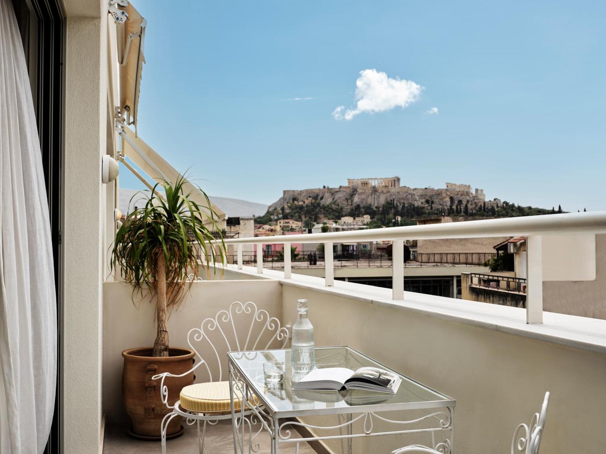 Apollo Palm 3* Athene
